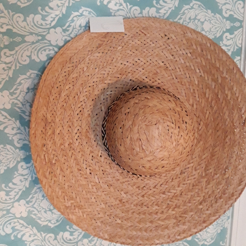 NWT FOREVER 21 STRAW HAT 🏝🍹🌞🥳